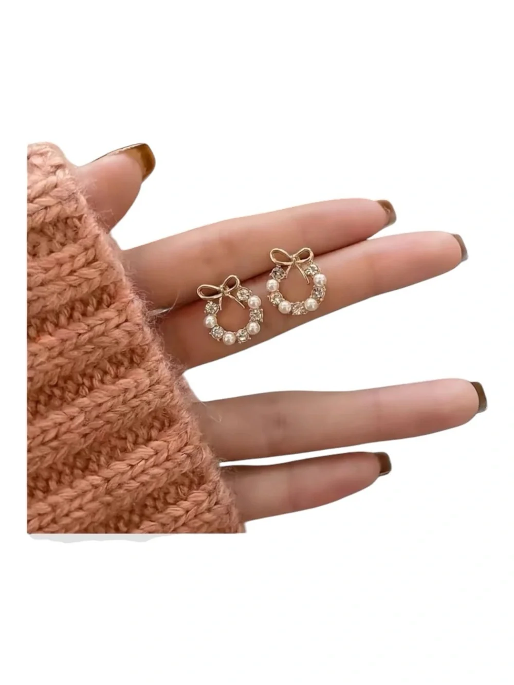 N/A elegant gold